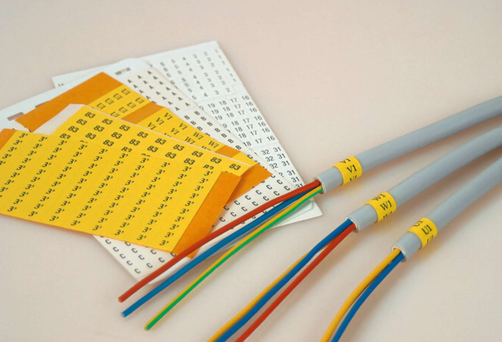 4660-000-PARENT tesaband 4660 Bedruckbares, kunststoffbeschichtetes Gewebeband
