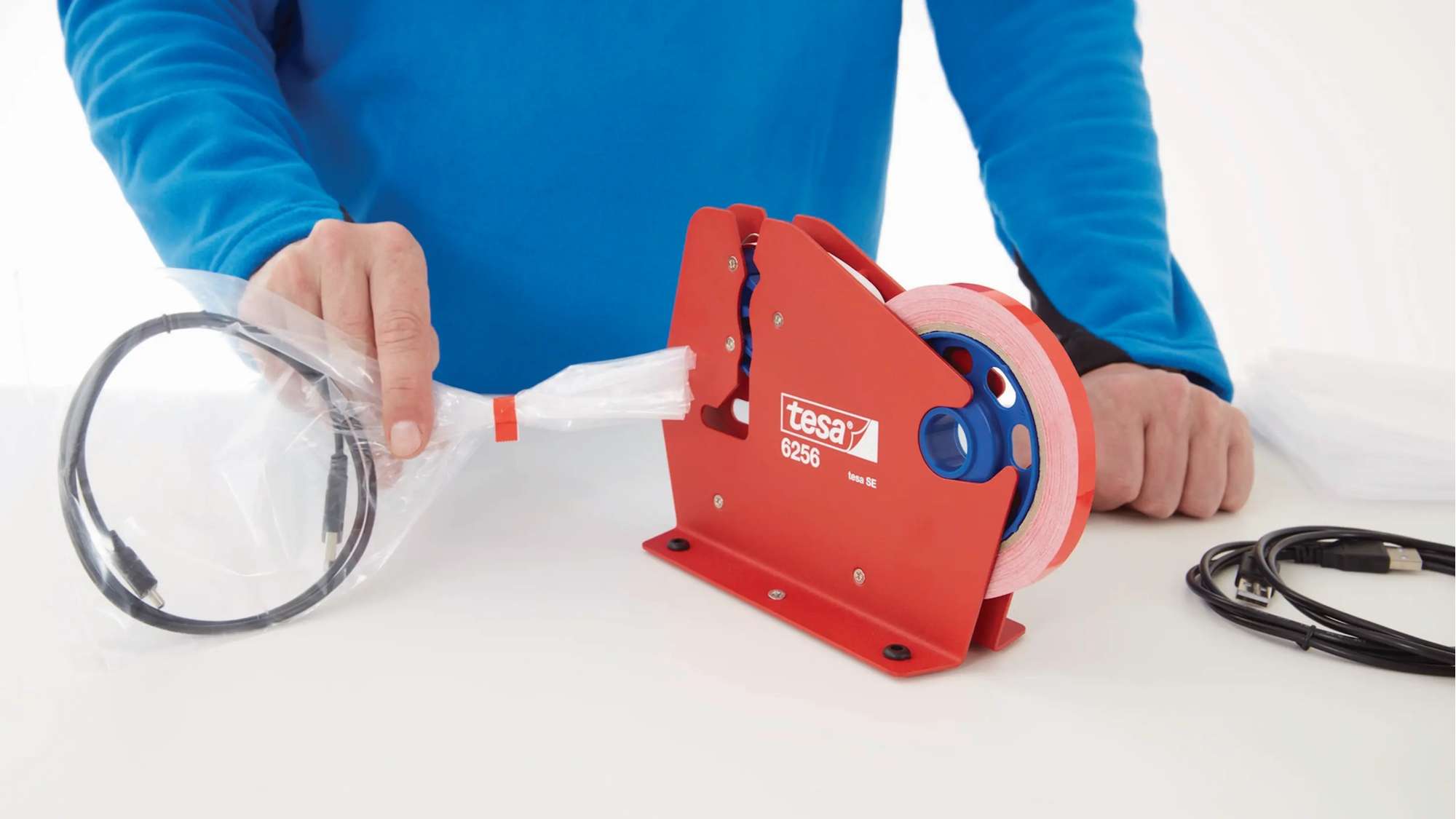 6256-000 tesa Beutelverschliessmaschine 6256 bis 12mm, rot